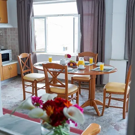 Apartamento Kostas *